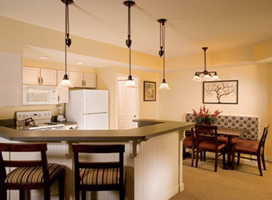 Since units are not assigned until check-in, this photo is not unit specific, but denotes the décor and value of all the units.