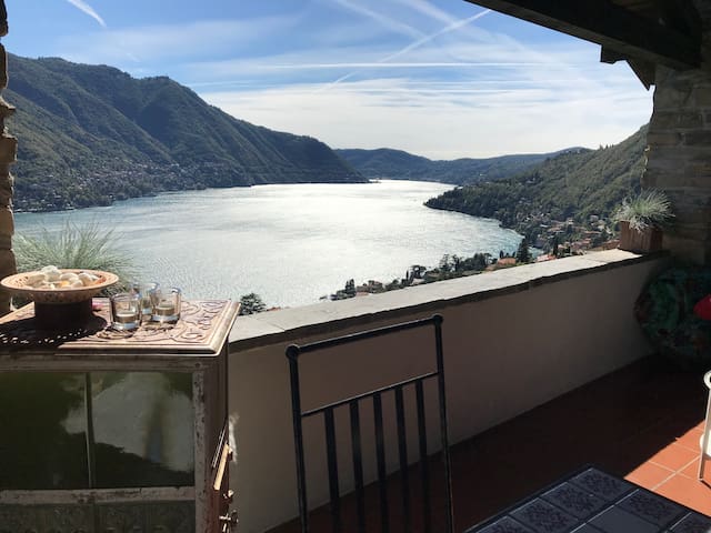 Stone House of the year 1500 013152-CNI-00027