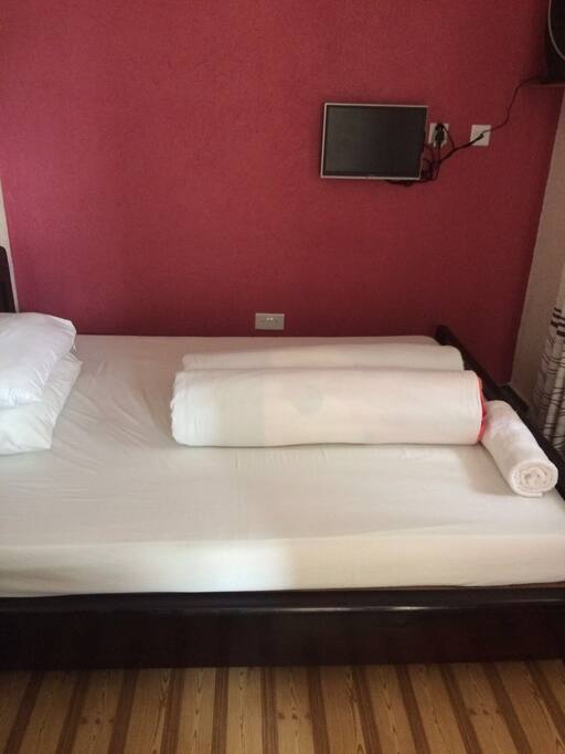 Double Bed