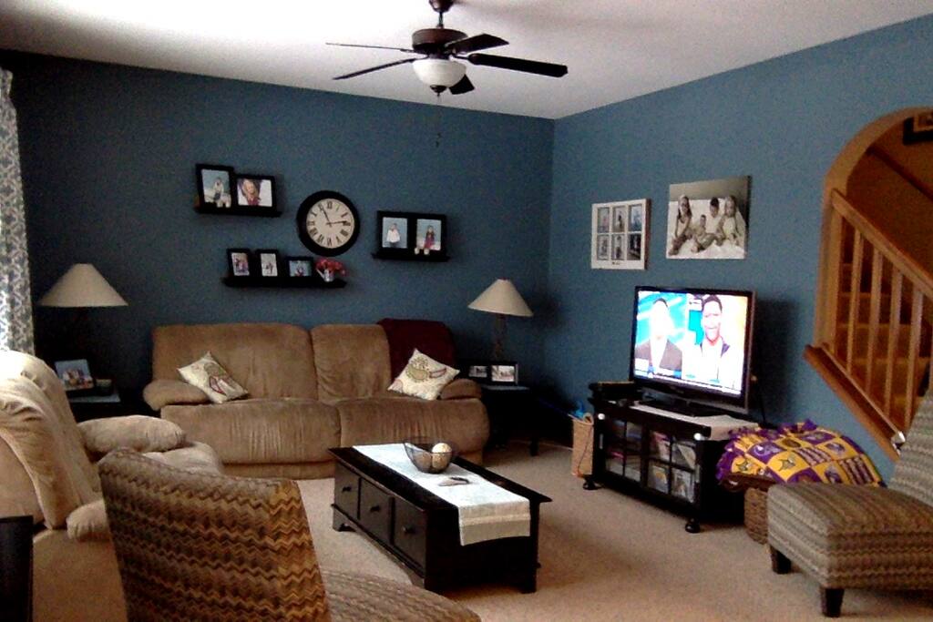 Main floor living room