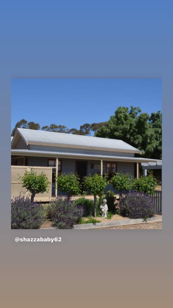 Top 10 Airbnb Vacation Rentals In Tocumwal, Australia Updated 2024