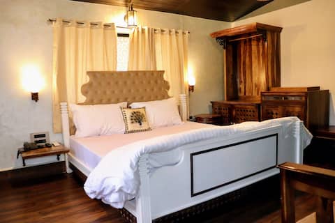 Double Bed Deluxe room | Cozy Stay at Mount Abu