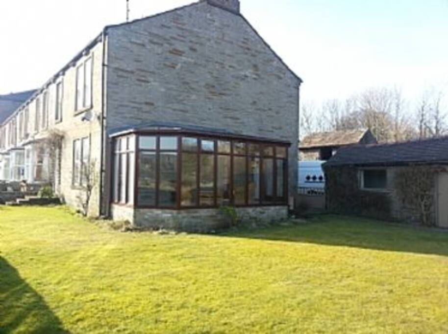 Main (end of terrace) house and conservatory
