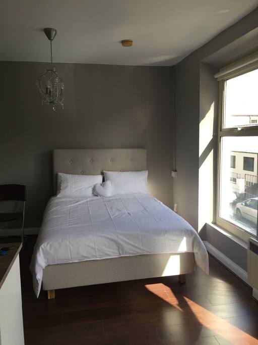Comfortable double bed