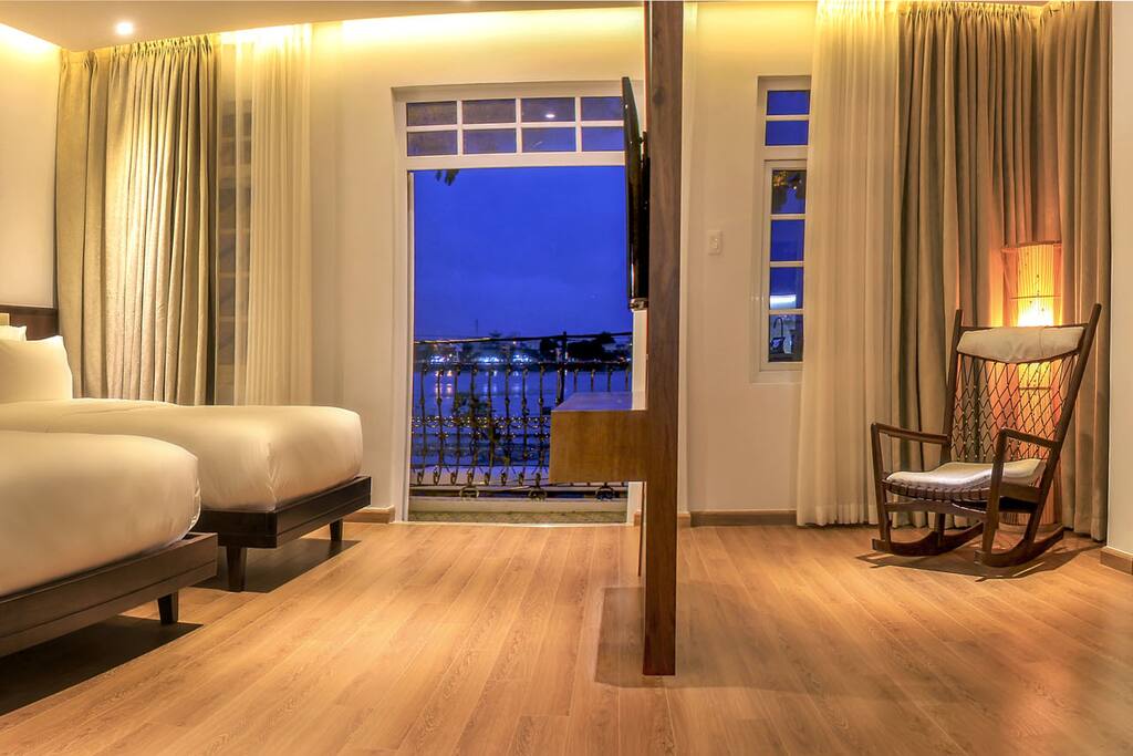 Riverview Family Studio