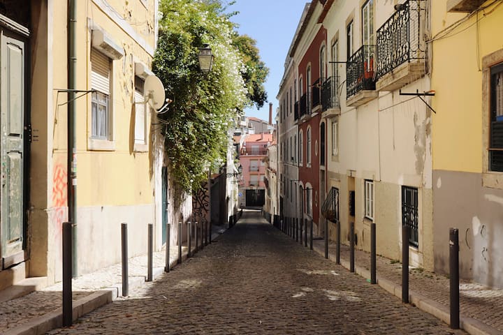 Principe Real duplex Apartment