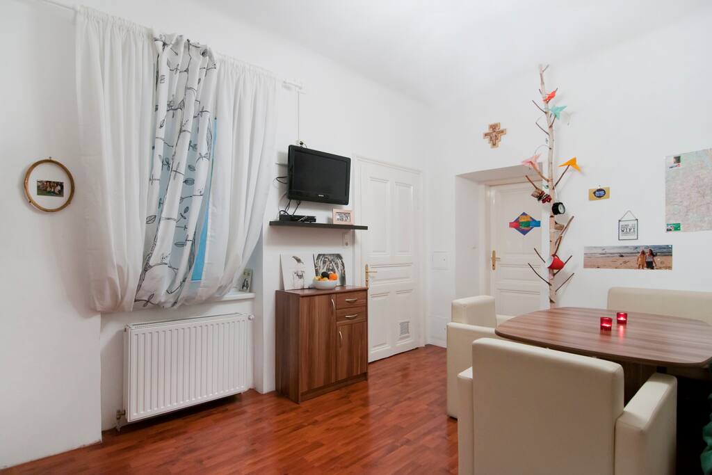 kitchen and eating corner