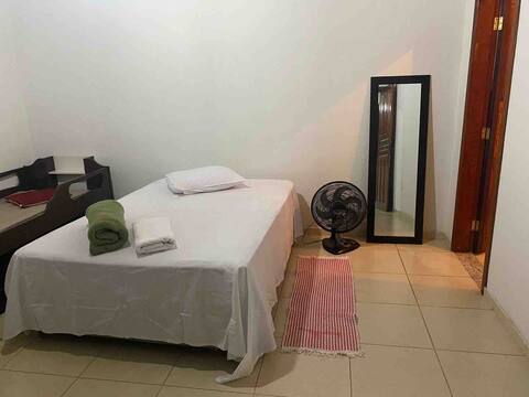 Private suite, close to PUC, family atmosphere.