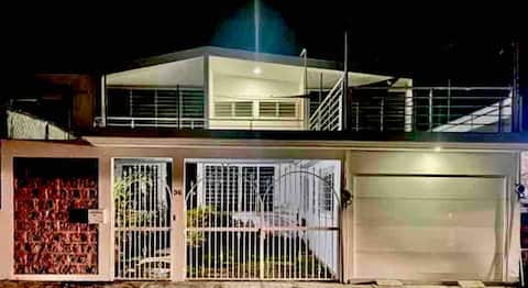 Excellent Location and Price! Cozy House!