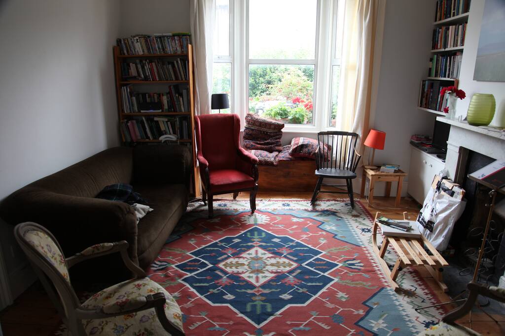Sitting room, 1 of 2 interconnecting reception rooms