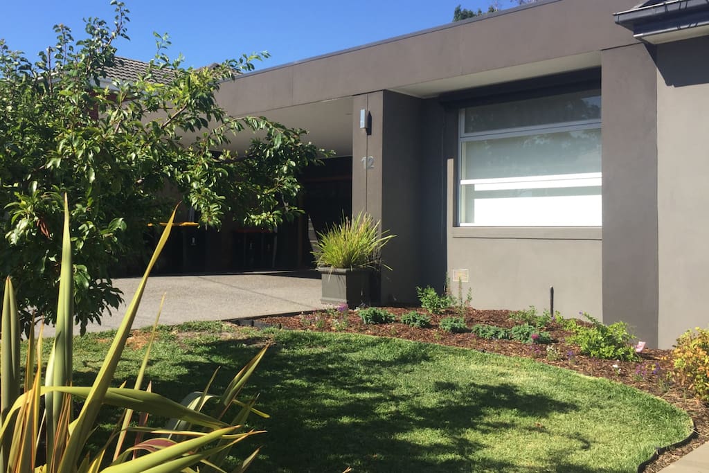 Front garden.