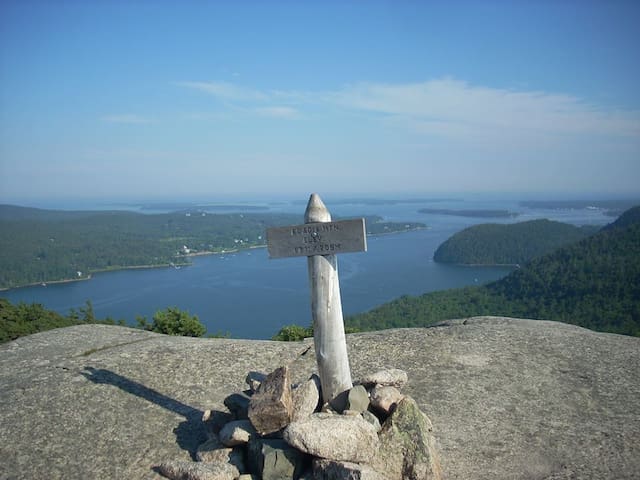 ACADIA VIEW COTTAGE 5 Beds+,Sleeps 8+,Crib+Pets