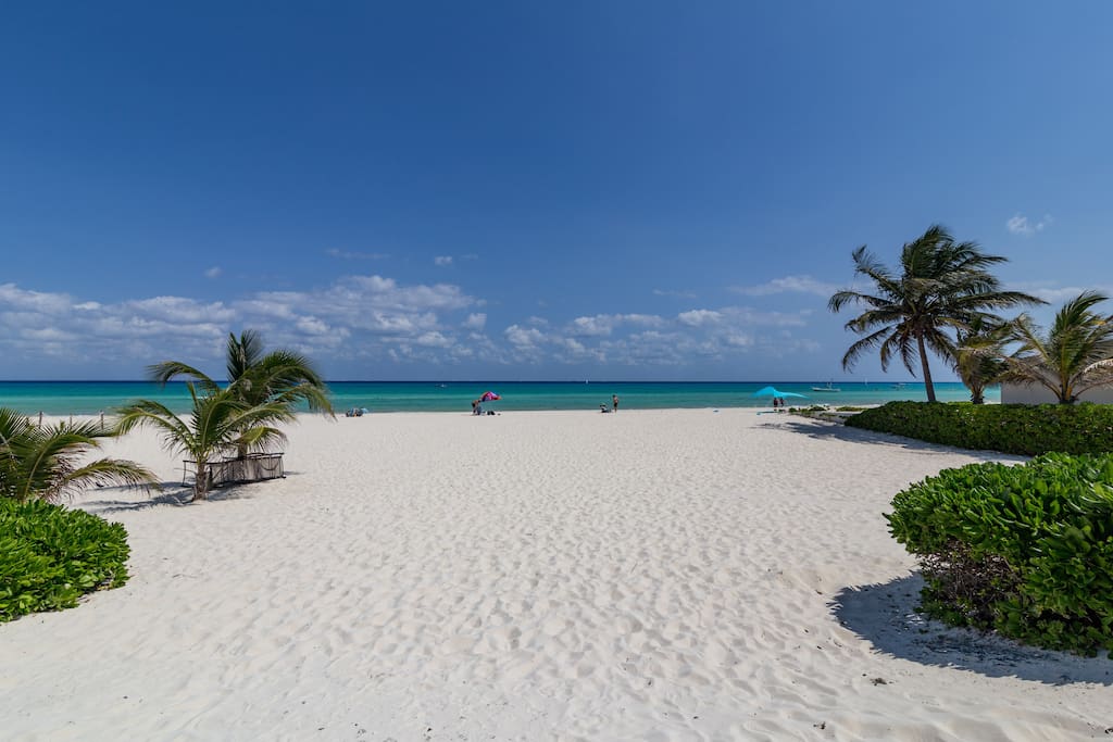 the beach in front of the b&b