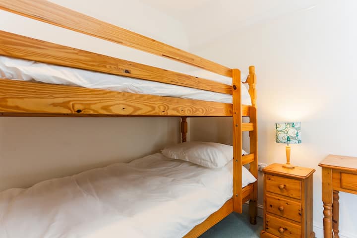 Спална соба 4 во КАЛ