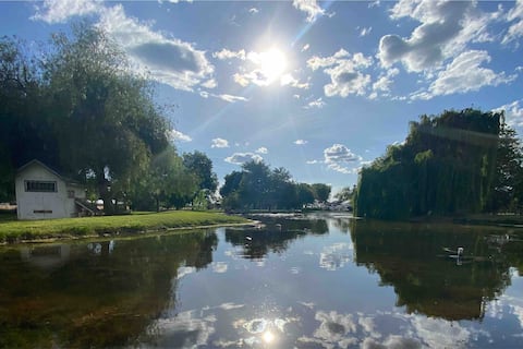 Farmhouse near Pond EV Charger 45 min to Sequoias