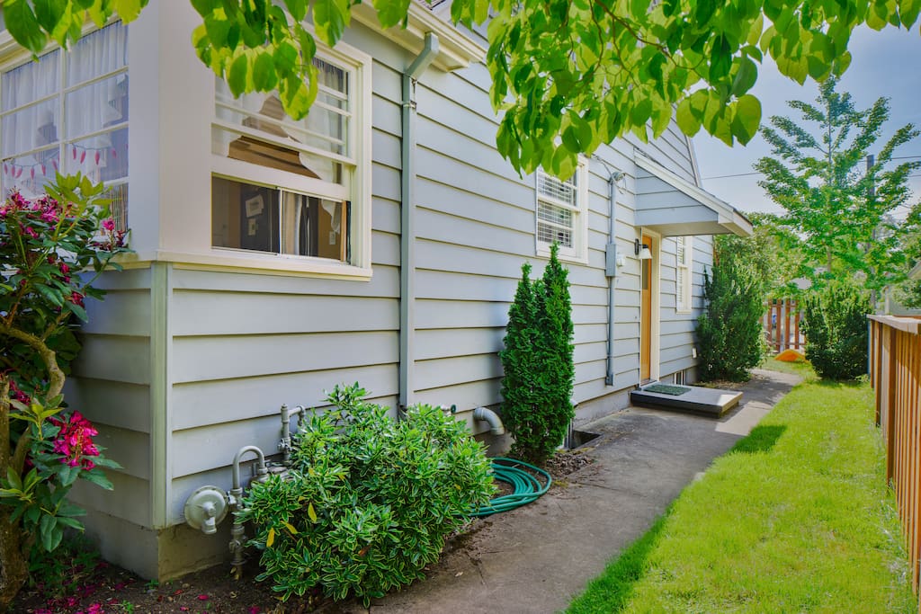 Your semi-private entrance on the side of the house for you to easily come and go as you please.