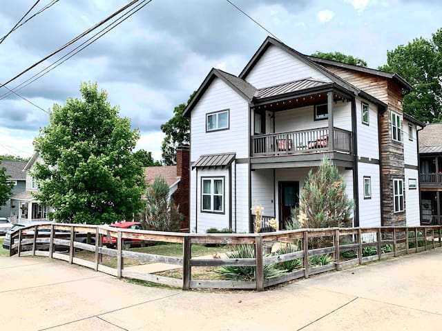 Casa Pura Vida – East Nashville 3BR/3BA Cozy Home