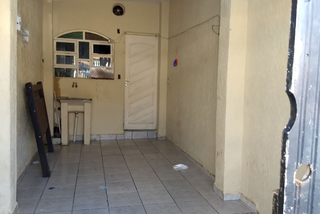 Area de serviço e garagem