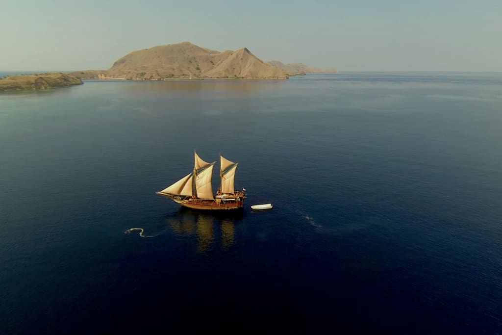 Sailing Komodo