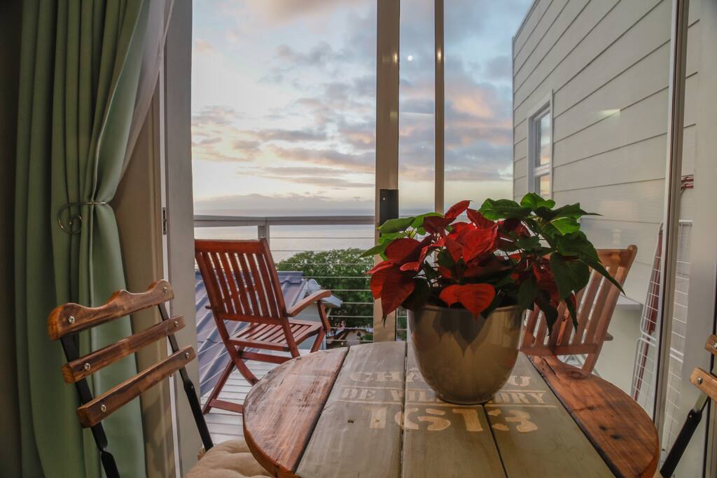 Deck Suite
