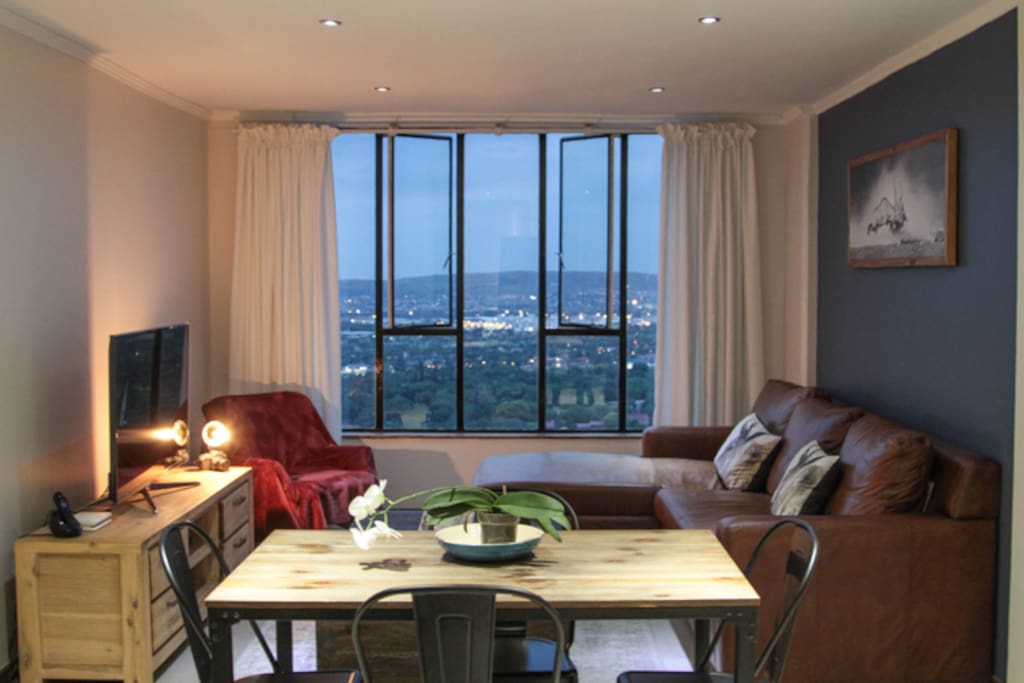 Living & Dining Room
