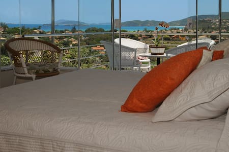 Casa em Búzios com vista ao mar