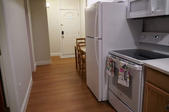 Beautiful 2-bedroom Near Convention Center - Washington, D.C.