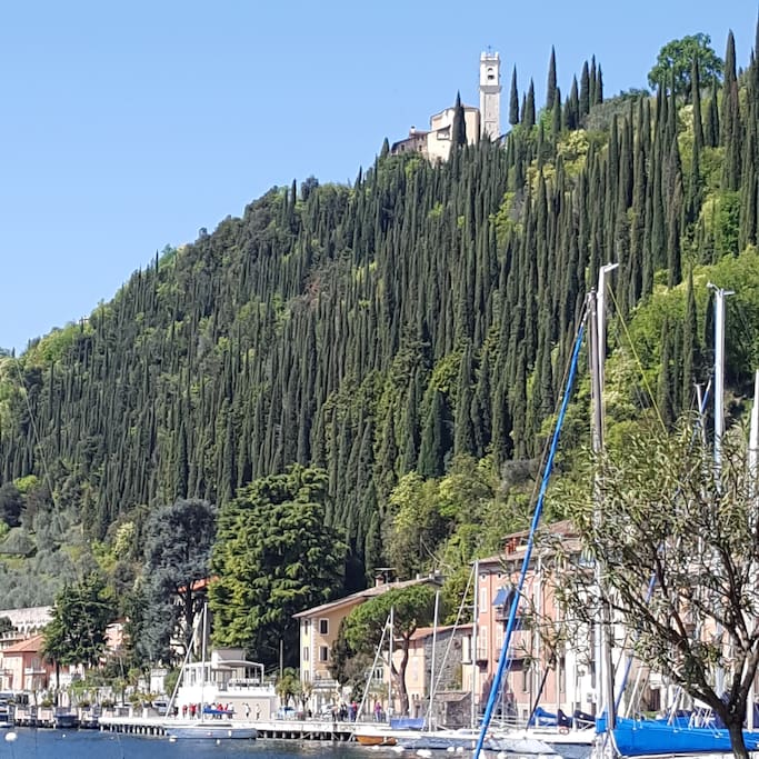 Località Maclino di Montemaderno nel comune di Toscolano Maderno (BS)