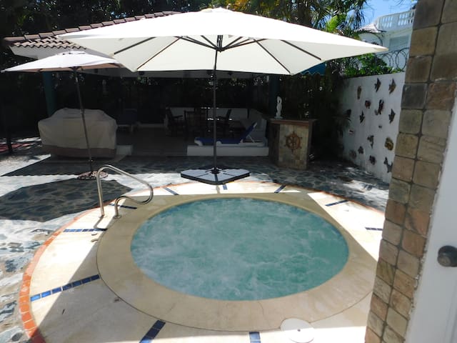 maravillosa villa familiar con piscina