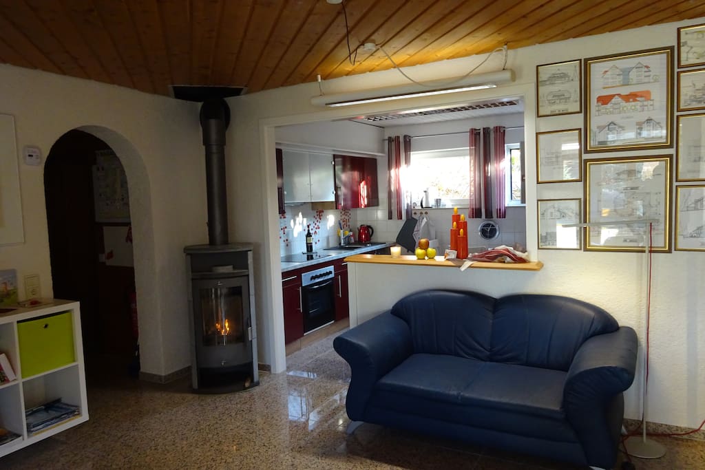 Gemütlich am Kamin