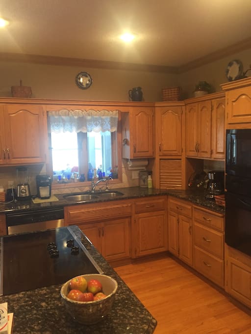 Share full kitchen granite counters