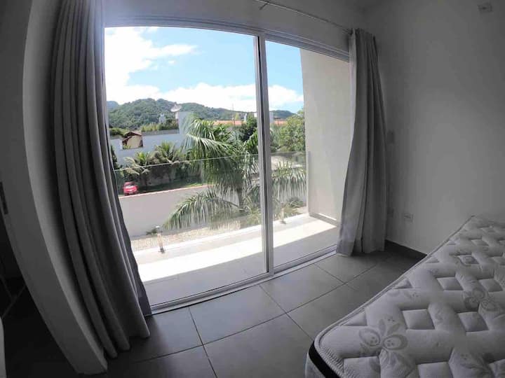 Suite 1