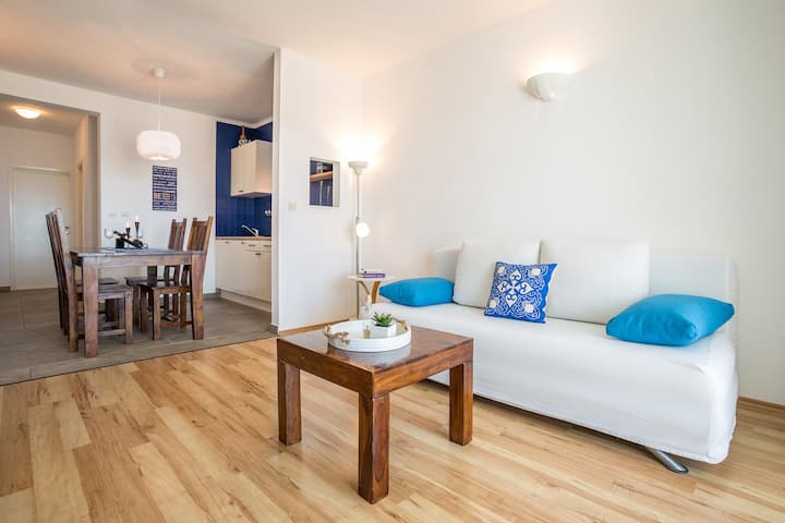 Zlatni Bol Apartment A2+2 South terrace & Sea View