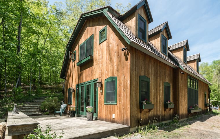 Airbnb New Fairfield Vacation Rentals Places To Stay