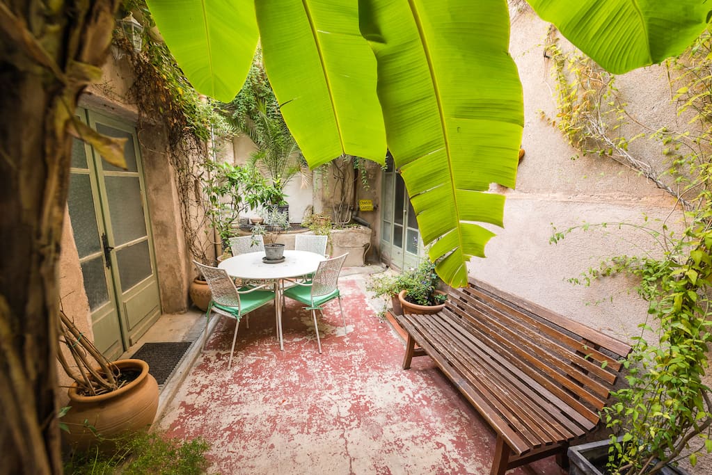 Le patio privé de la suite Olivier