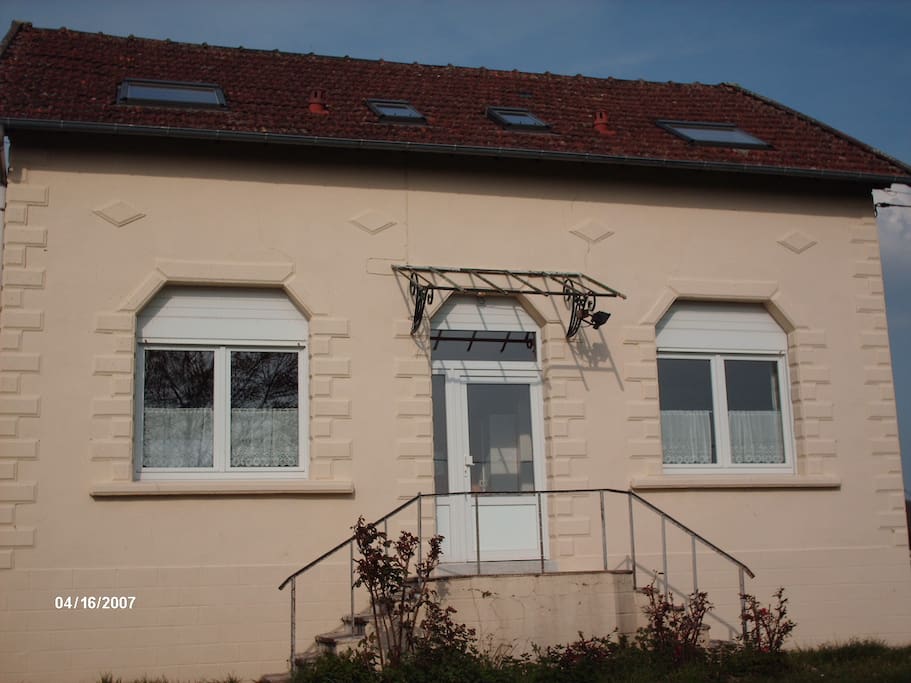 Façade de la maison du Masjoubert
