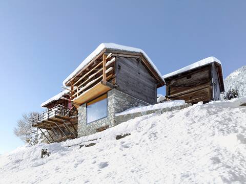 Designer chalet in an idyllic setting