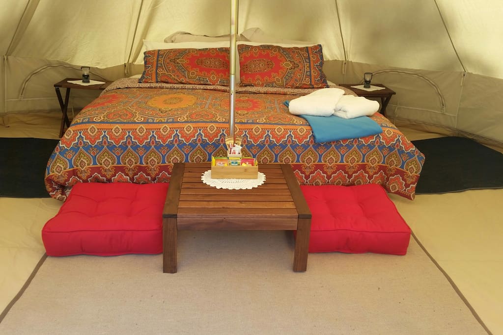 A king size bed awaits you. Wake to the sounds of Bellbirds.
