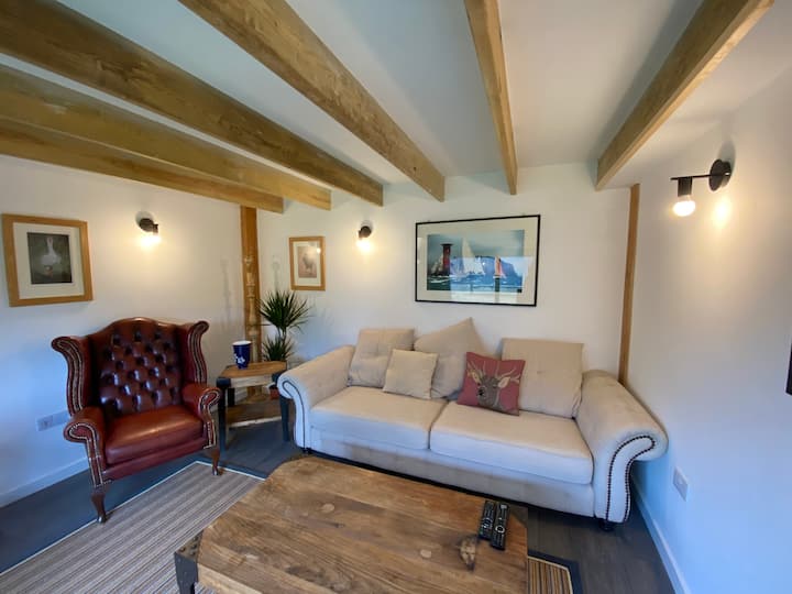 Newly Converted, Detached, Country Retreat - 埃塞克斯