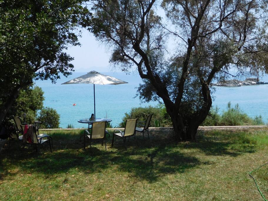 Ο κήπος πάνω στη θάλασσα