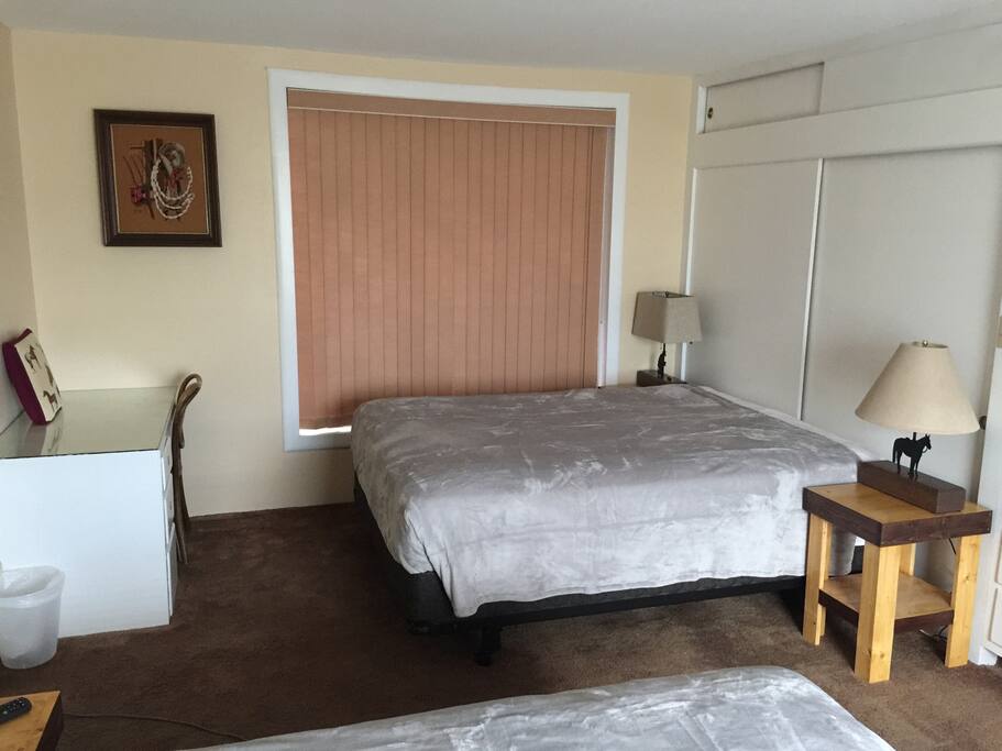 American West Room second queen bed.