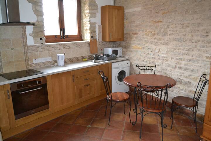 Beautiful stables studio apartment