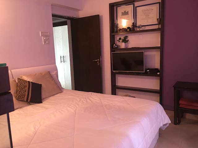 NammAam-Independant Private Room in Central Mumbai
