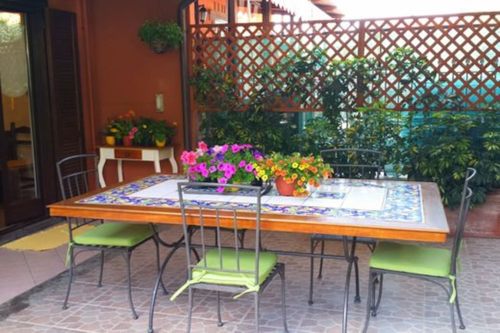 Tavolo esterno