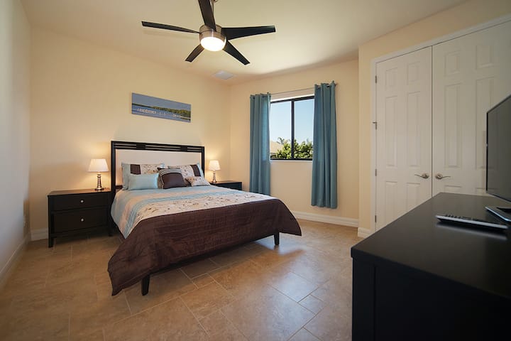 საძინებელი 3