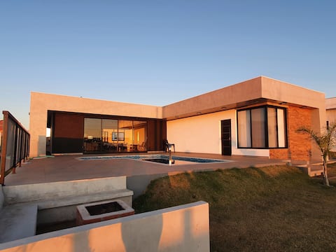 Sunset Farm 150 km from the capital Sarapuí/SP