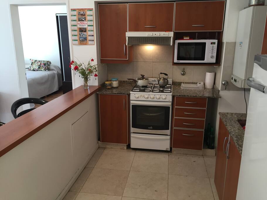 Cocina amplia con todas las comodidades