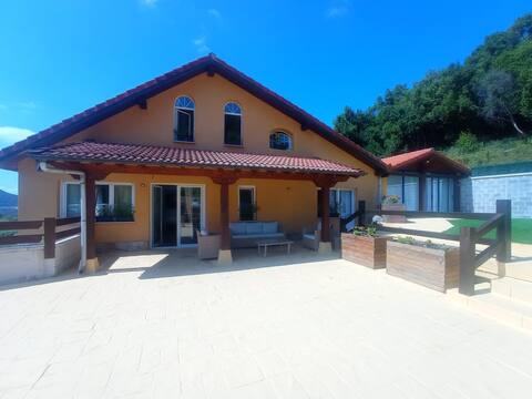 Cristina's house
Cottage in paradise