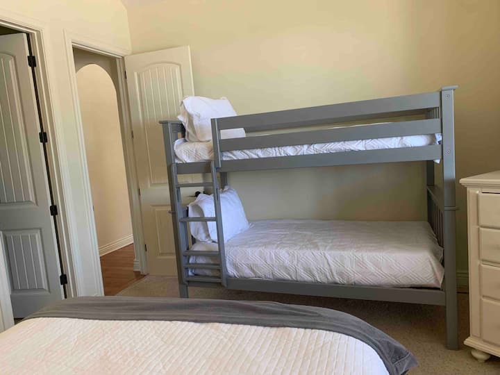 Recently added twin bunk beds to comfortably sleep up to 4 guests in this room