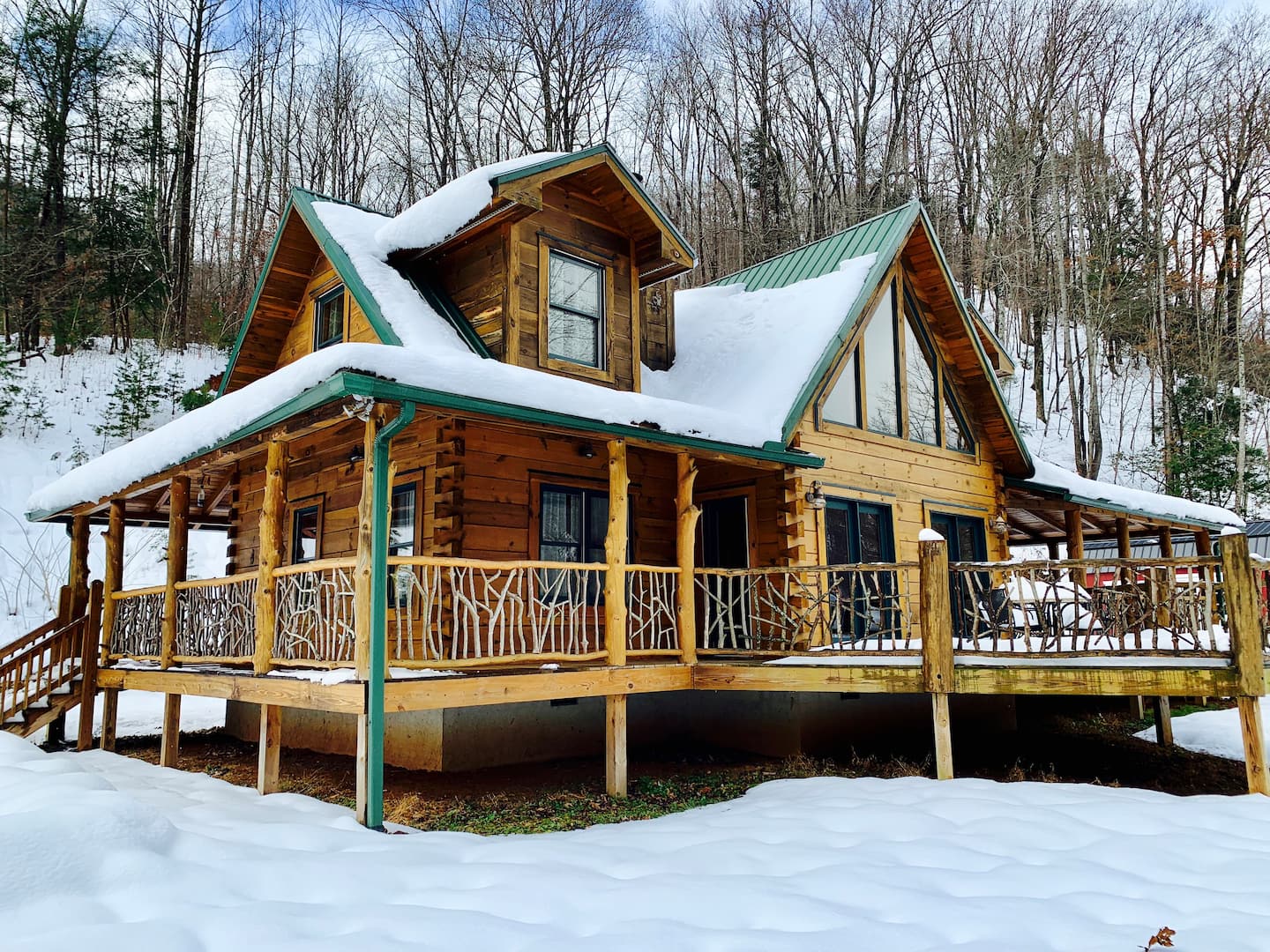 Log Cabin Airbnb in Asheville